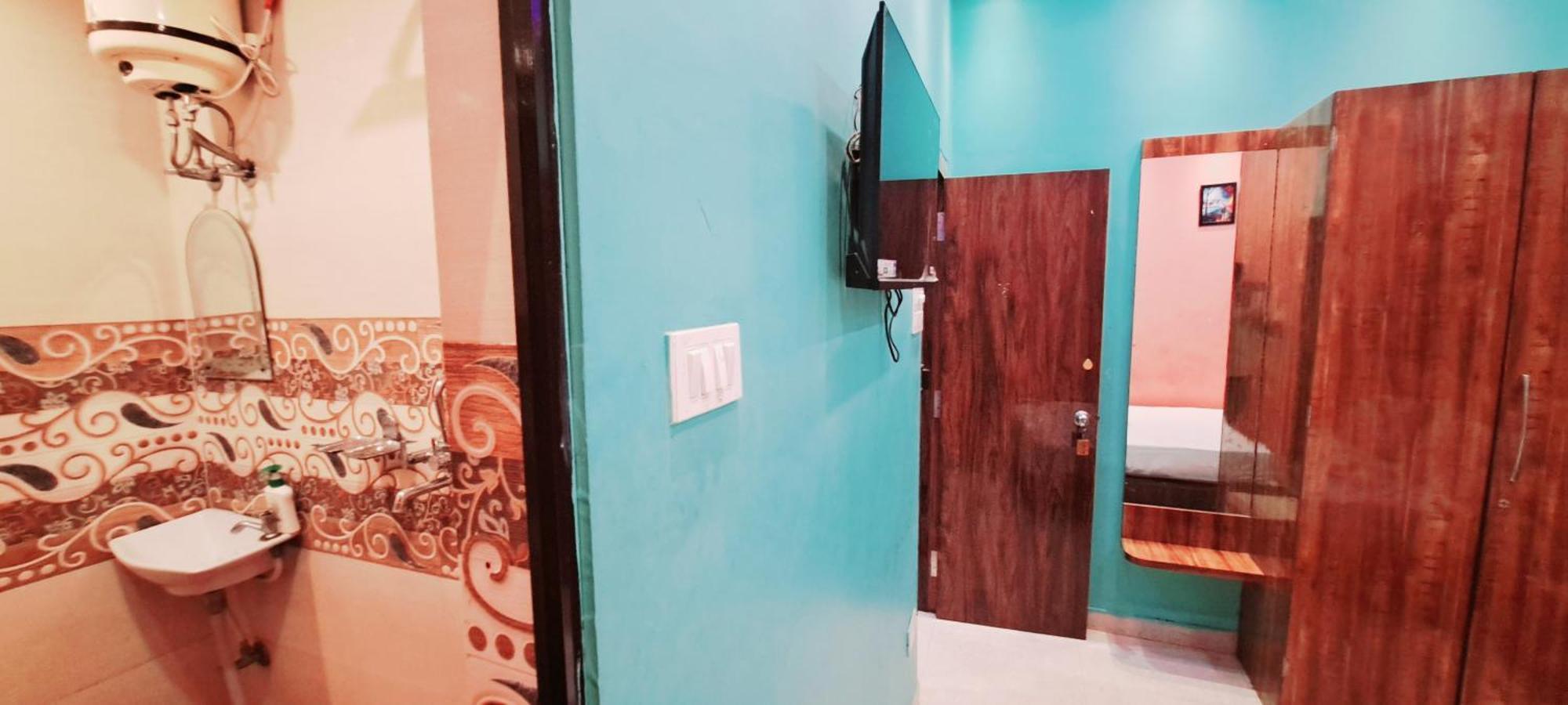 Hotel Ananya Inn Varanasi Exterior foto