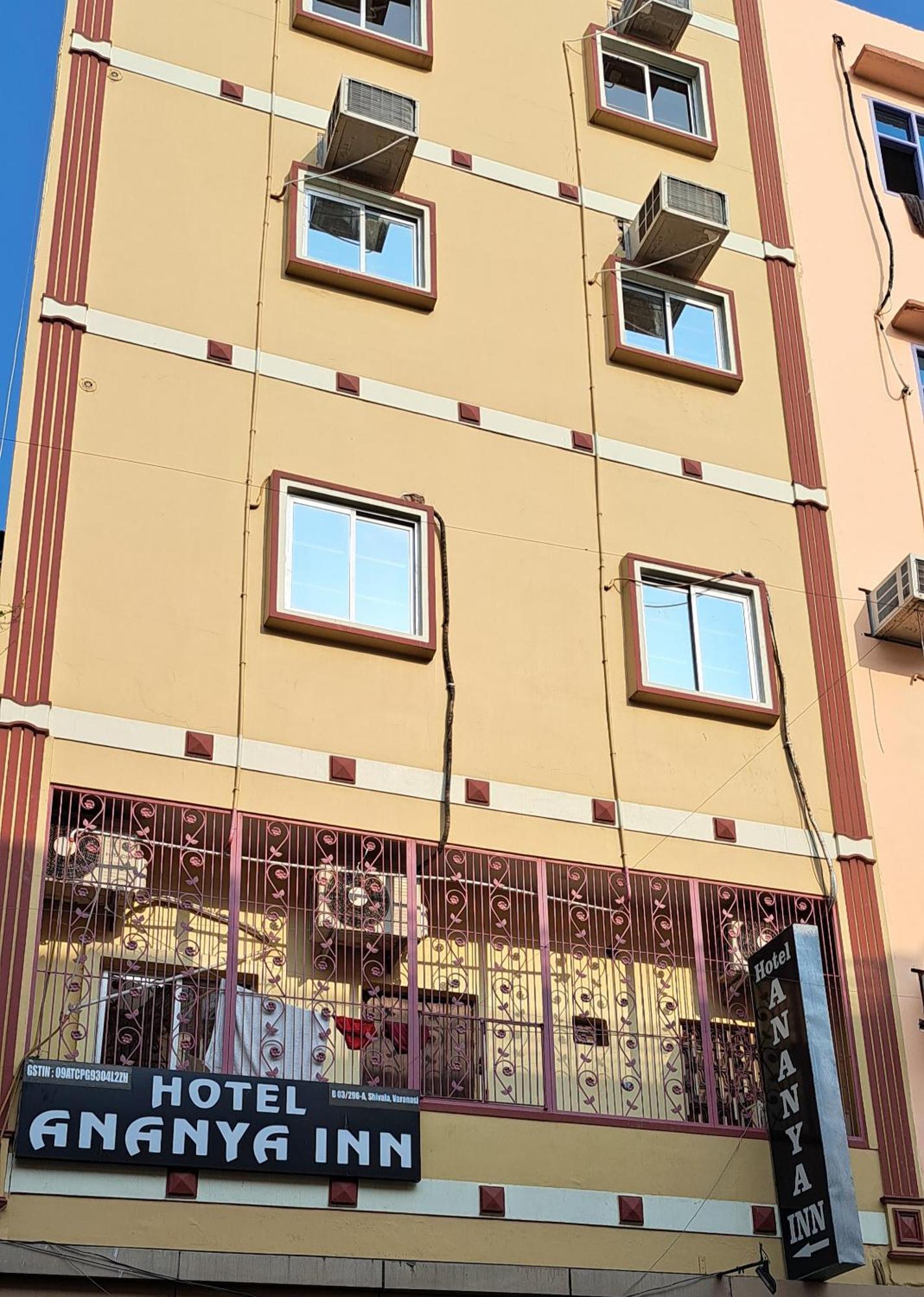 Hotel Ananya Inn Varanasi Exterior foto